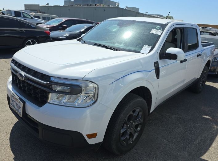 Used 2022 Ford Maverick XLT 4D Crew Cab