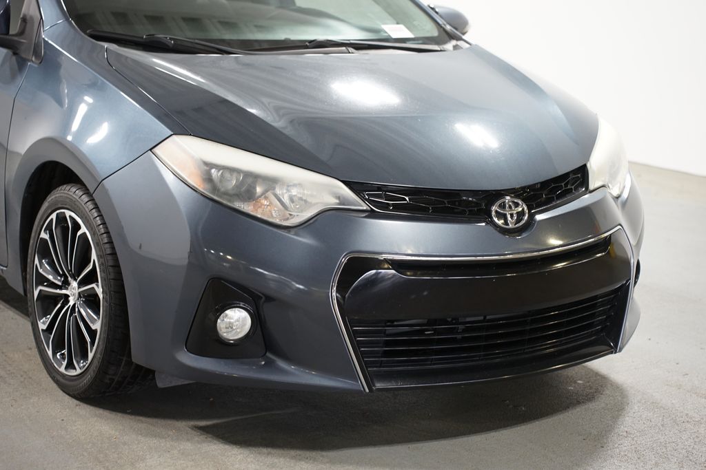 Thumbnail: 2016 Toyota Corolla - 4