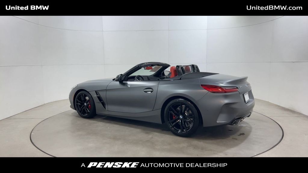 2025 BMW Z4 M40i 6