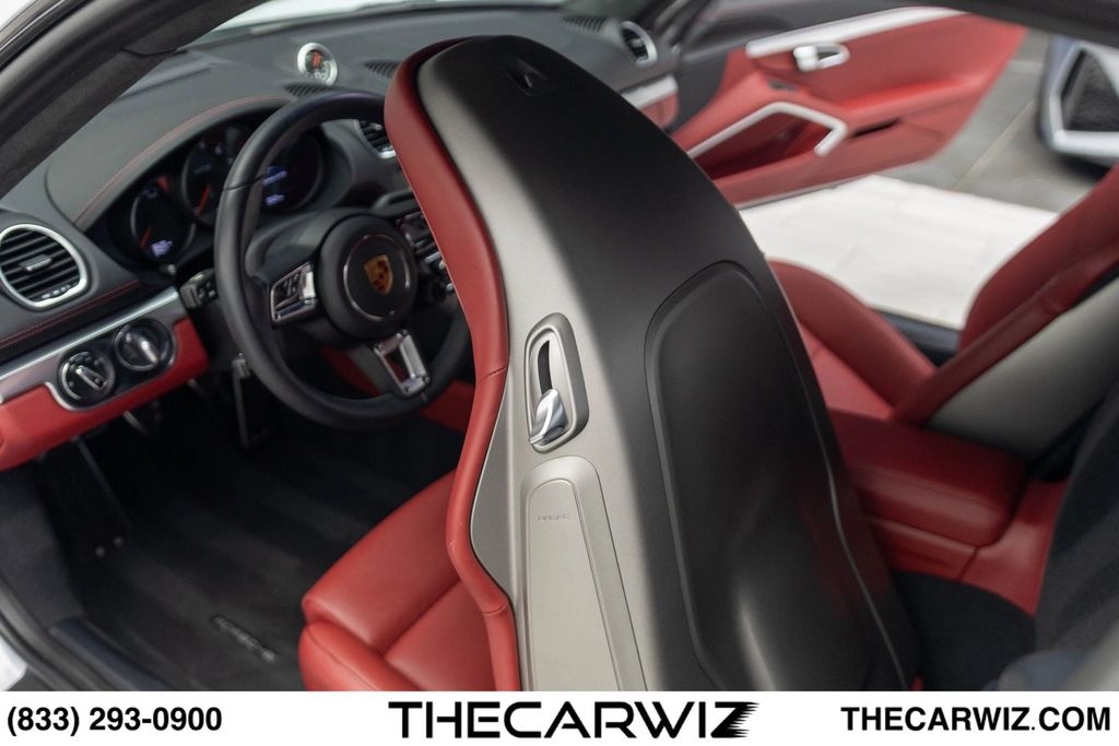 2023 Porsche 718 Cayman