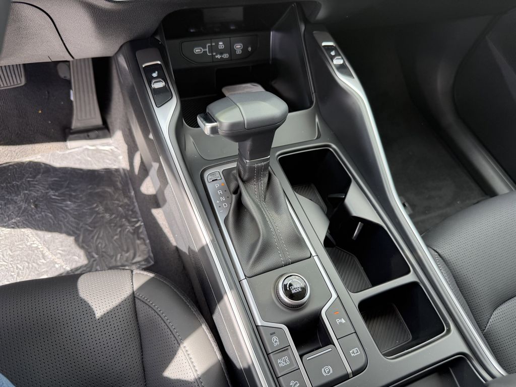 new 2026 Kia Sorento car, priced at $34,258