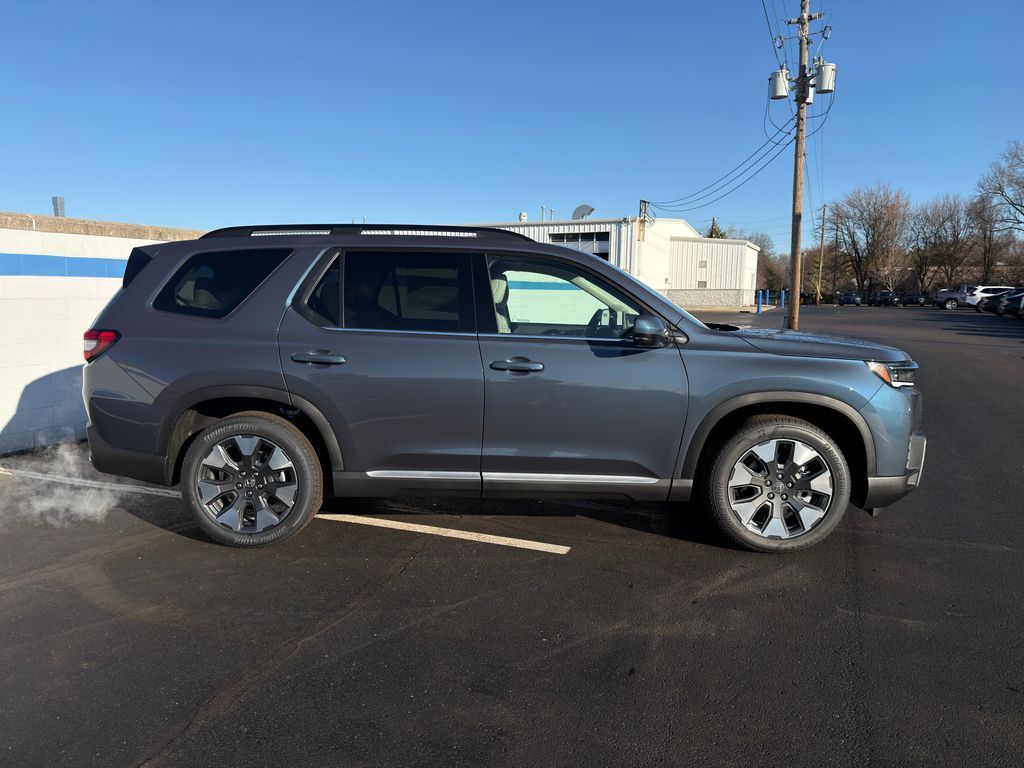 Thumbnail: 2026 Honda Pilot - 6