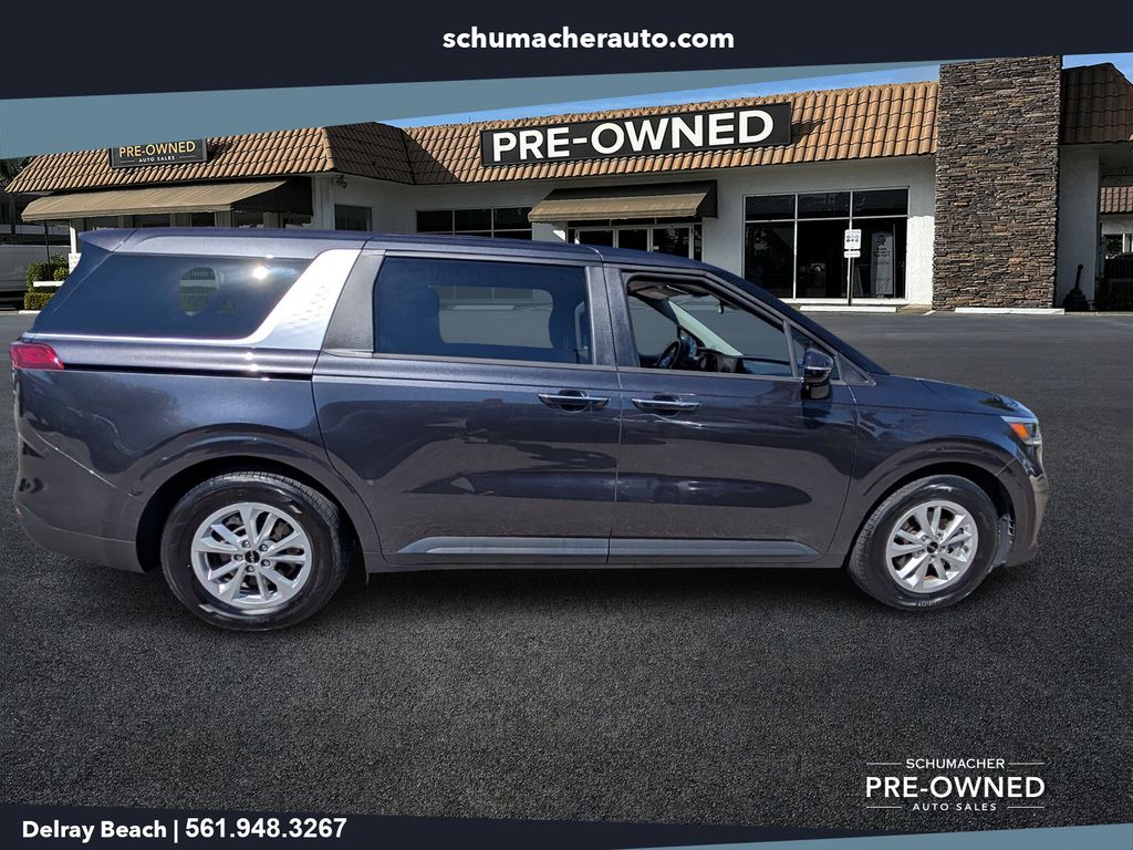 used 2023 Kia Carnival car, priced at $20,888