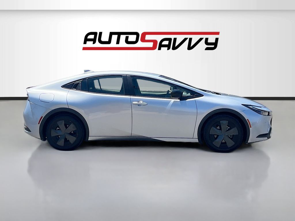 Used 2024 Silver Toyota SE image 8