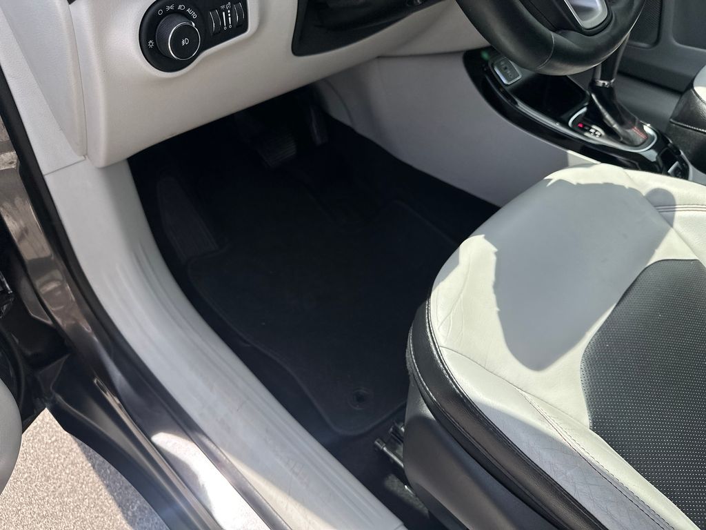 Used Car 2018 Jeep Compass  Limited For Sale Under $20,000 In Austin, Texas