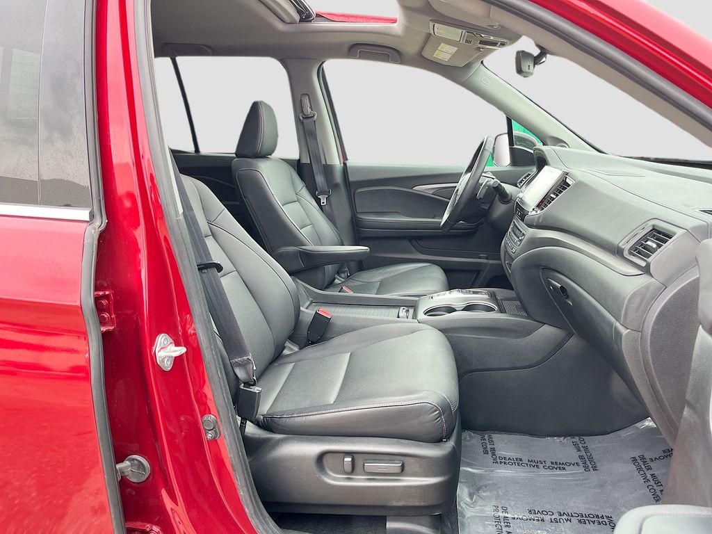 2023 Honda Ridgeline RTL-E Red at North Houston Mitsubishi