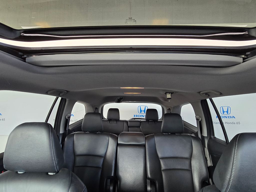 Thumbnail: 2016 Honda Pilot - 22