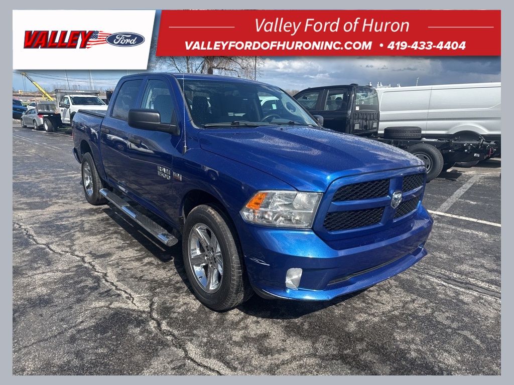 Blue Streak Pearlcoat 2016 RAM 1500 Express Crew Cab 4WD Pickup Truck Four-Wheel Drive 8-Speed Automatic