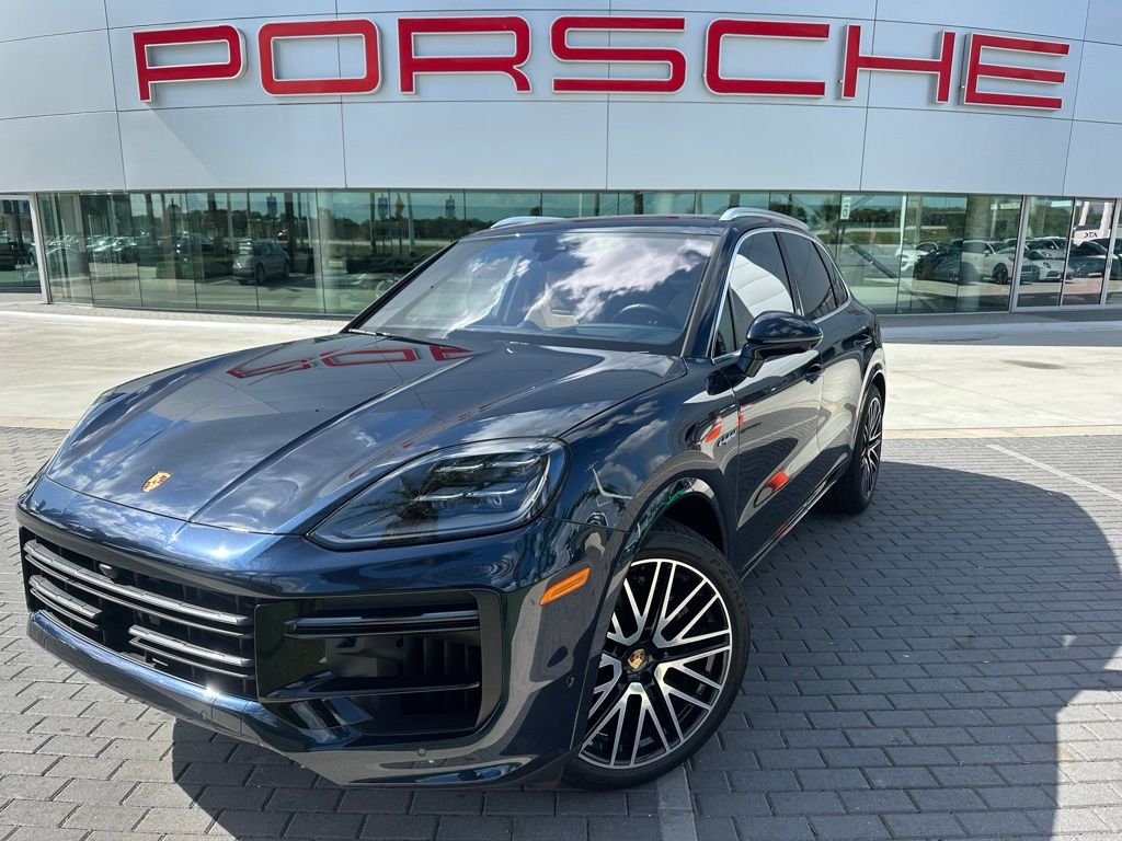 2024 Porsche Cayenne Turbo E-Hybrid -
                Davie, FL