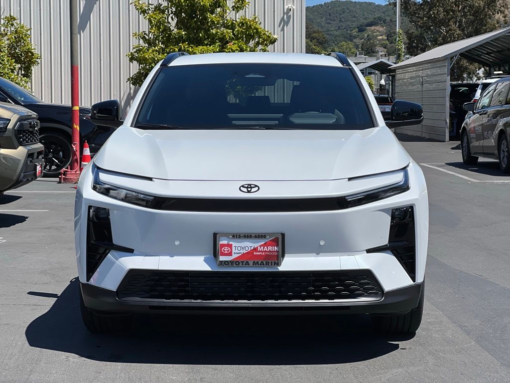 New 2026 Toyota C-HR SUV