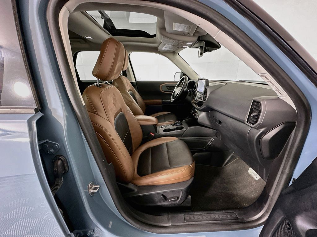 Thumbnail: 2021 Ford Bronco Sport - 29