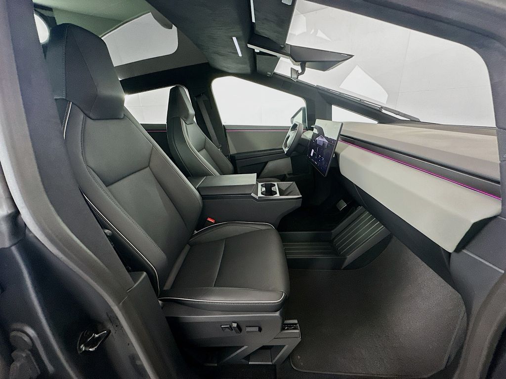 Thumbnail: 2025 Tesla Cybertruck - 28