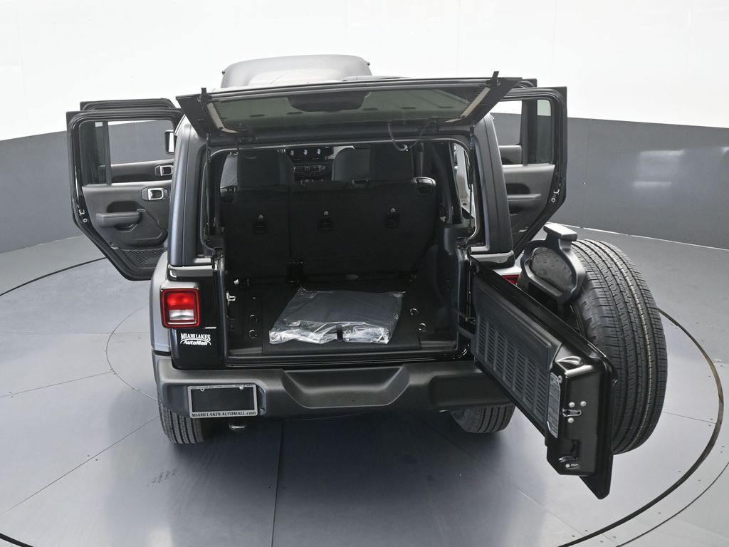 New 2026 Black Clearcoat Jeep Sport image 54