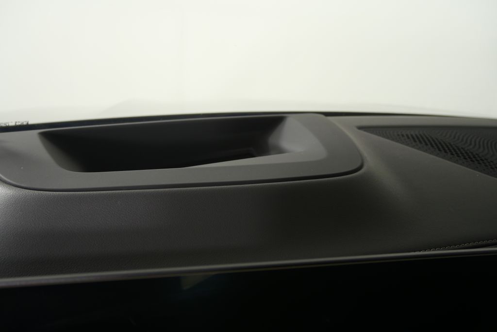 Thumbnail: 2026 BMW X5 - 21