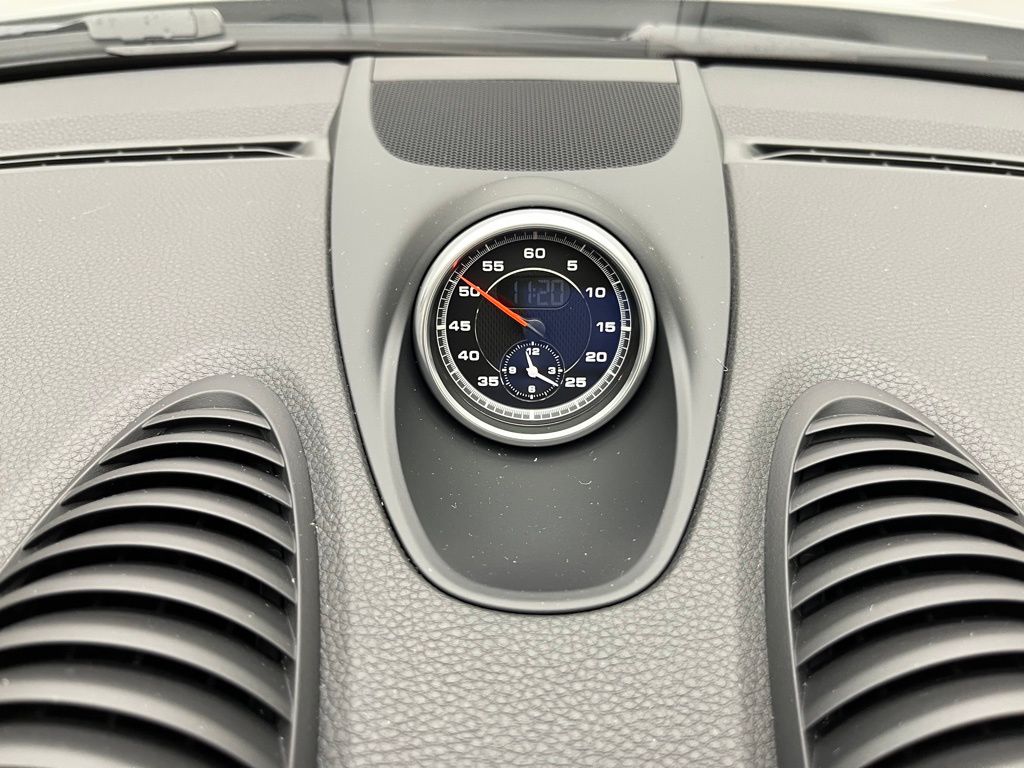 Thumbnail: 2025 Porsche 718 Cayman - 20