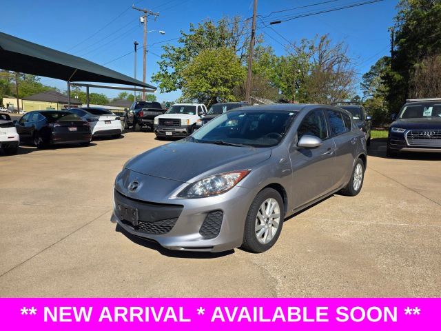 Silver 2013 Mazda MAZDA3 i Grand Touring Hatchback Hatchback Front-Wheel Drive 6-Speed Automatic