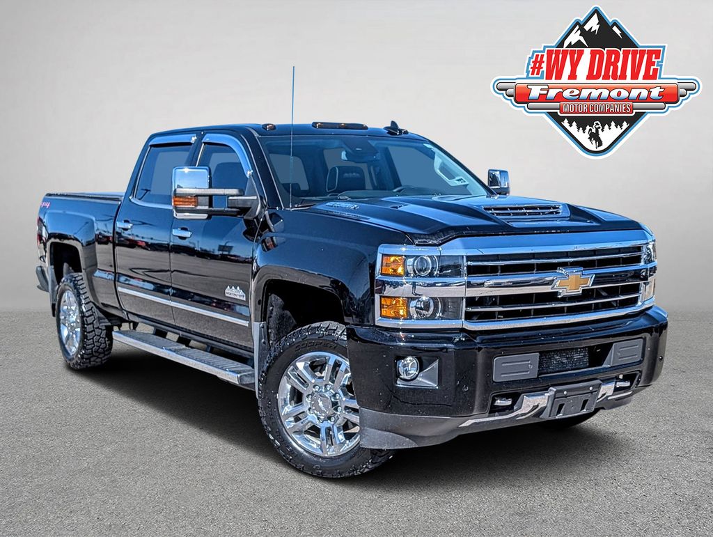 Black 2018 Chevrolet Silverado 2500HD Pickup Truck Four-Wheel Drive 6-Speed Automatic
