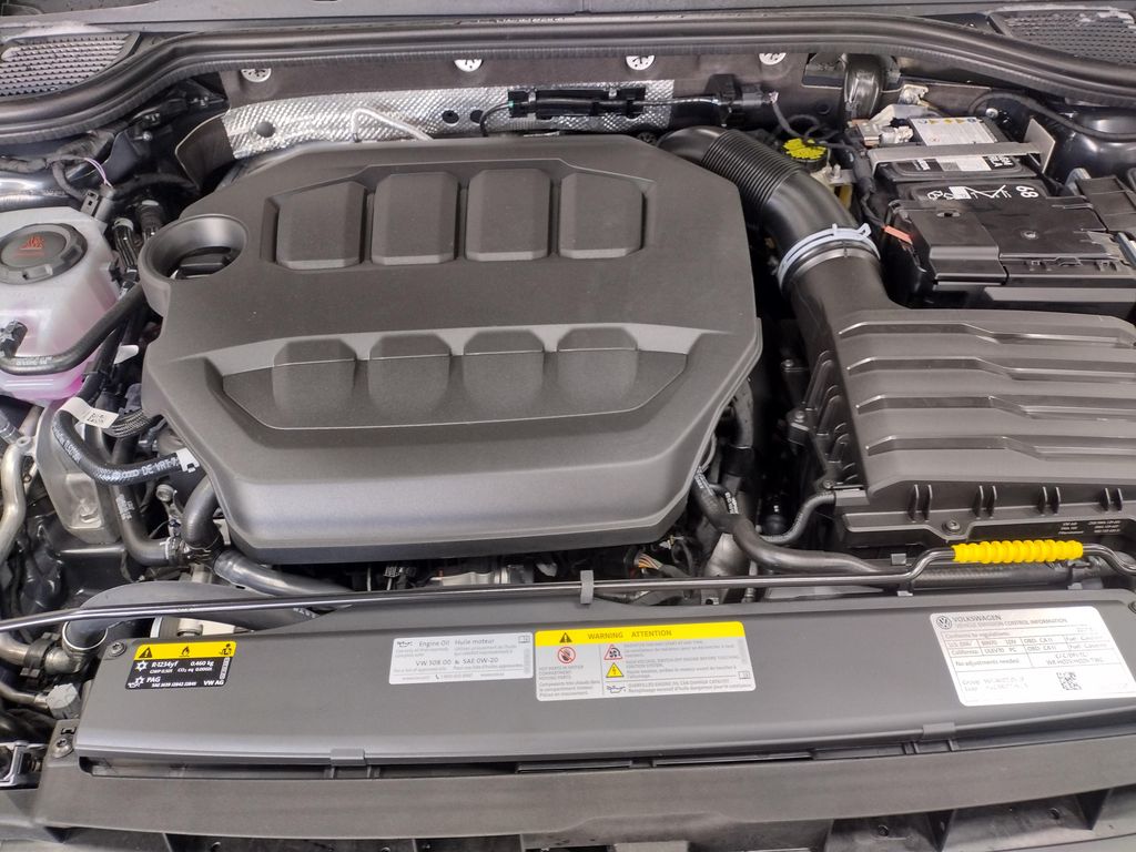 2025 Volkswagen Golf GTI 2.0T SE