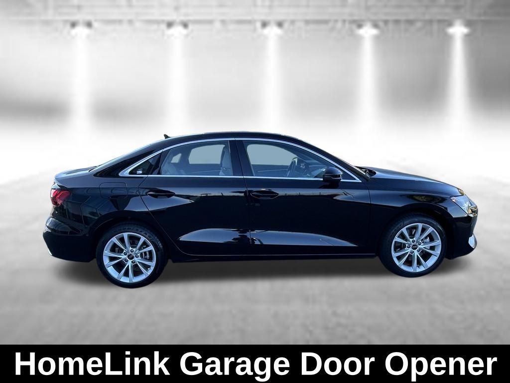 Certified Used 2025 Black Metallic Audi 40 Premium image 5