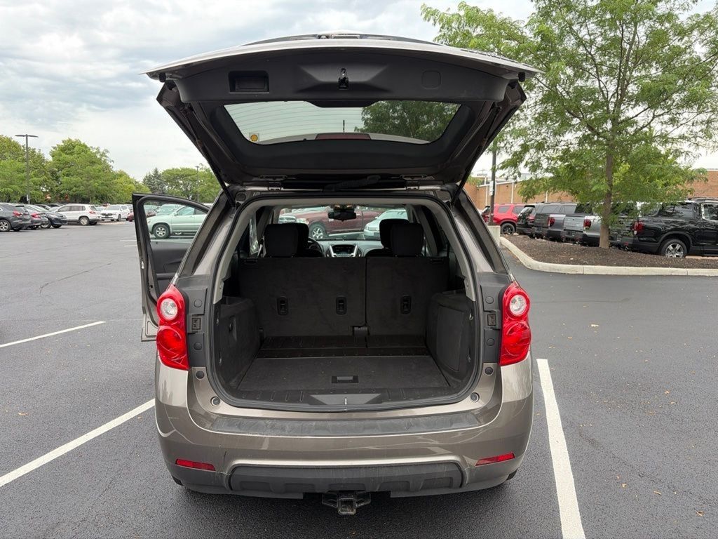 Used 2012 Gray Chevrolet LT image 25