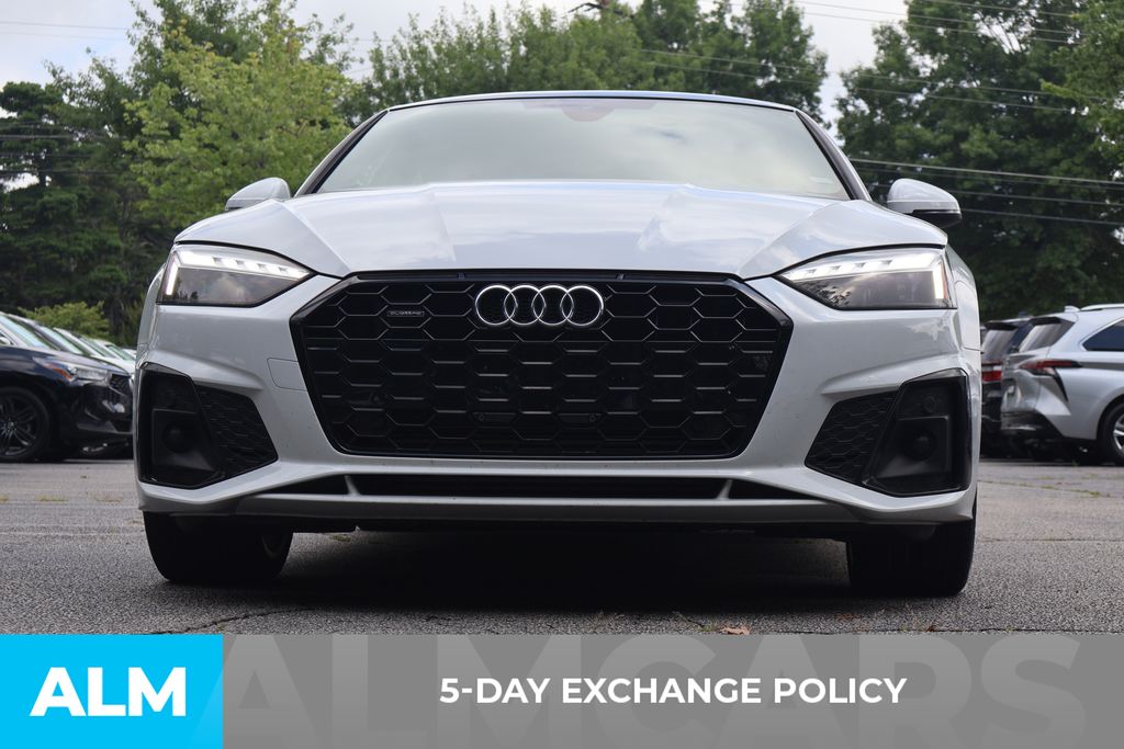Used 2025 White Audi 45 S line Premium image 4