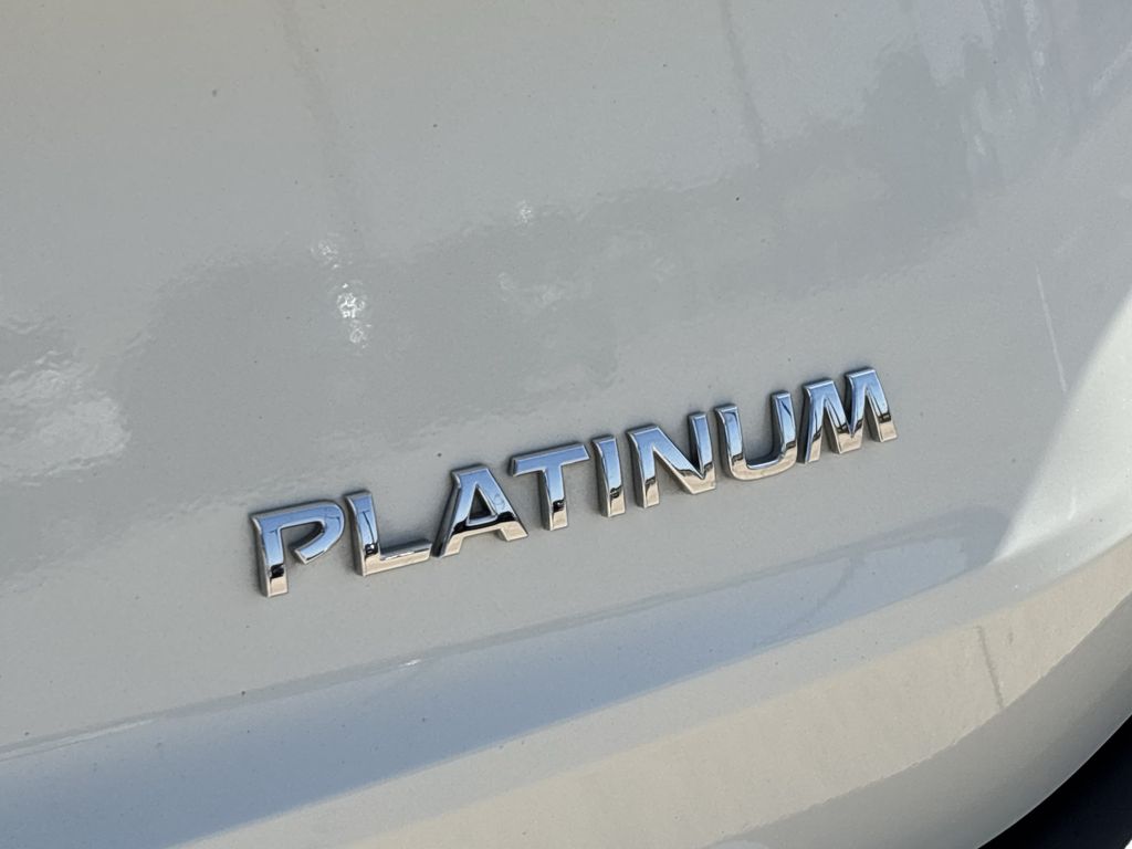 Used 2023 Nissan Rogue SUV