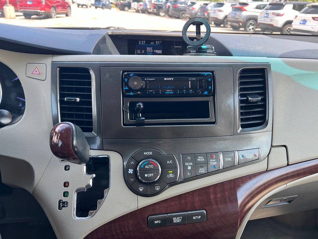 Used 2014 Toyota Sienna Van