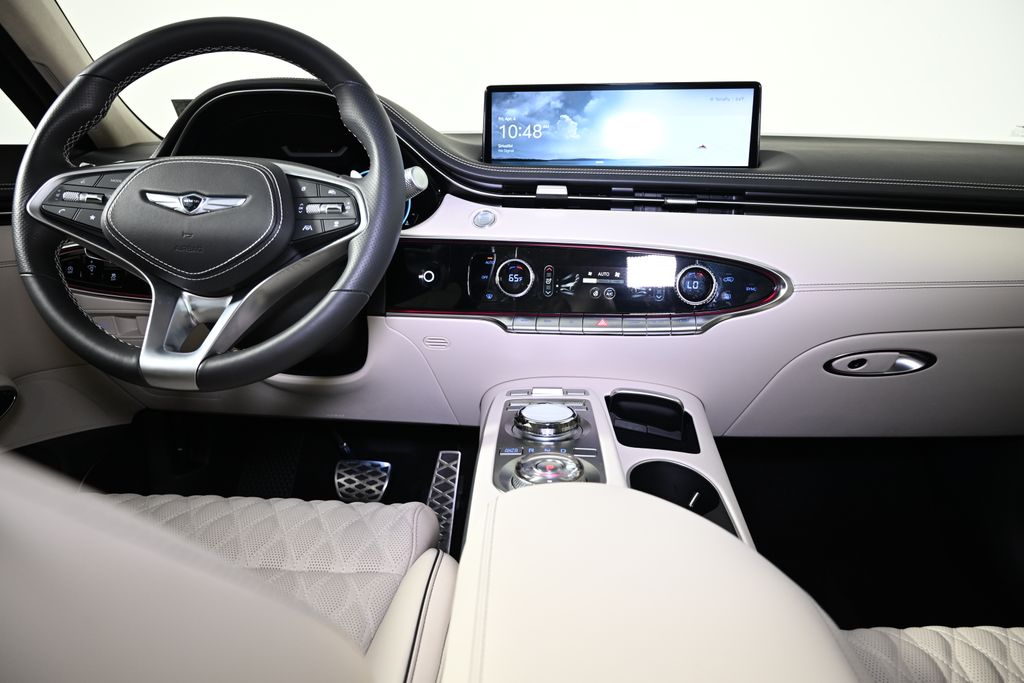 2024 Genesis GV70 Sport 16