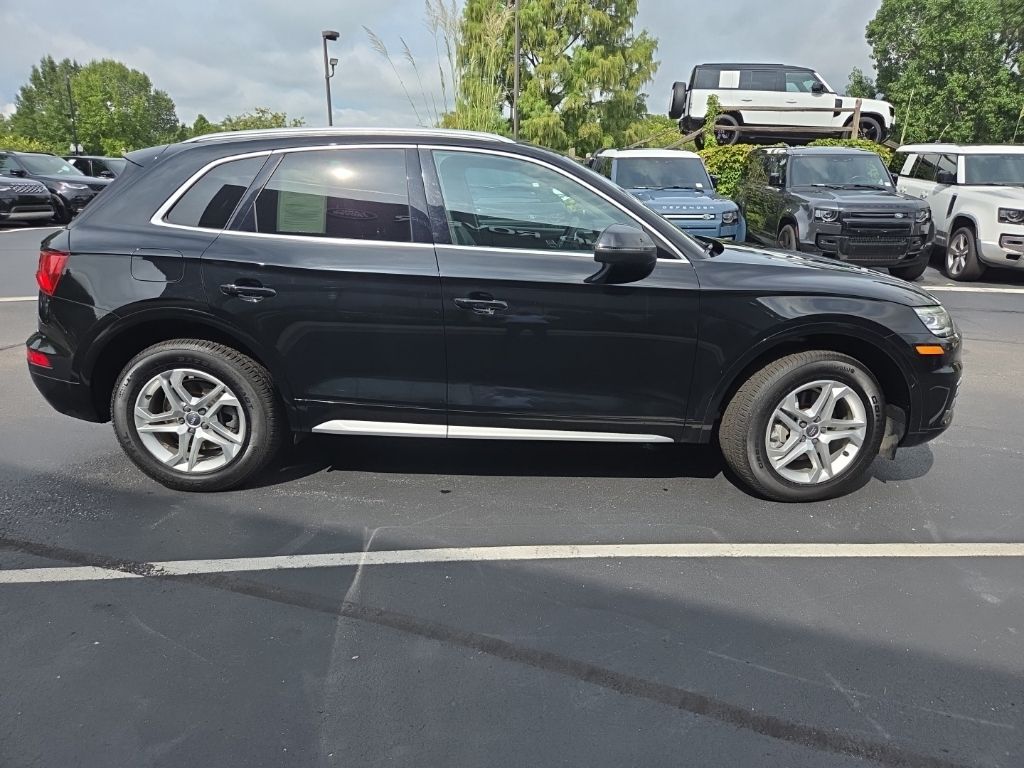 Used 2019 Black Audi  image 4