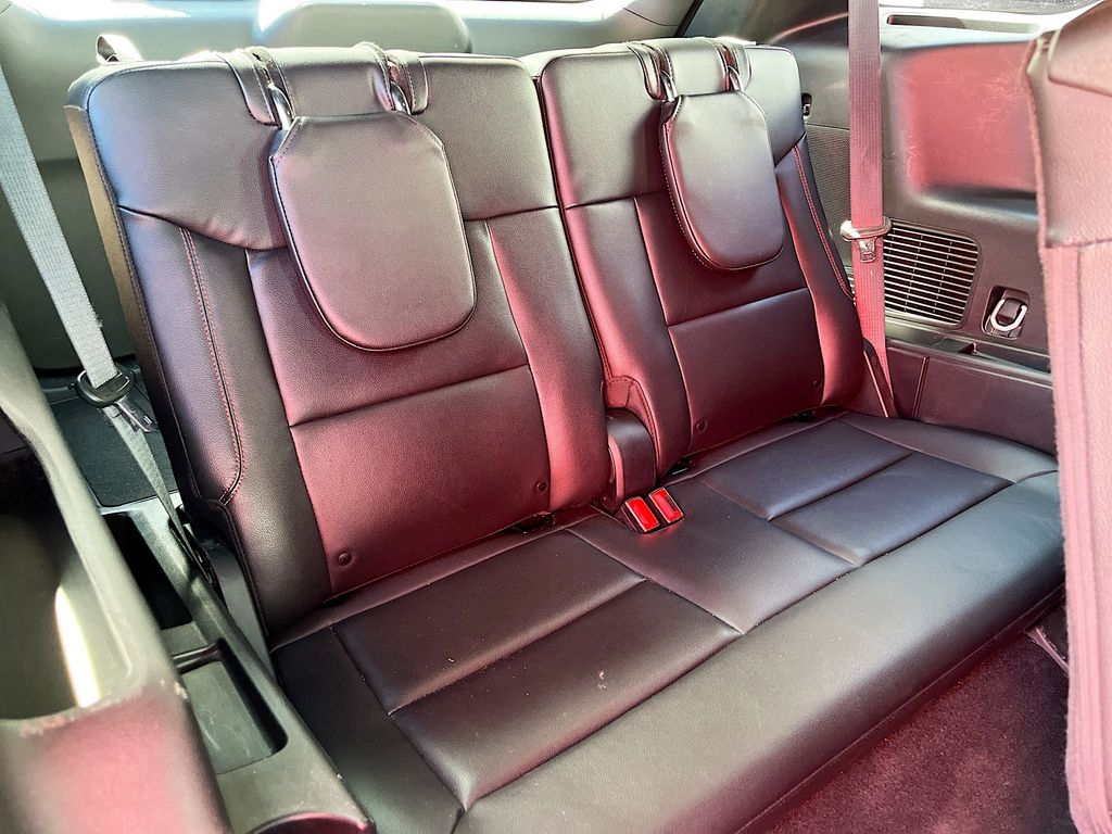Used 2023 Red Ford ST-Line image 28