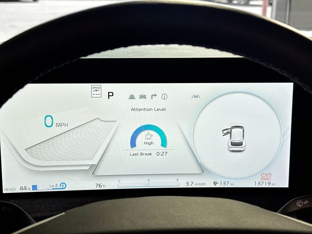 2024 Kia EV6 Light