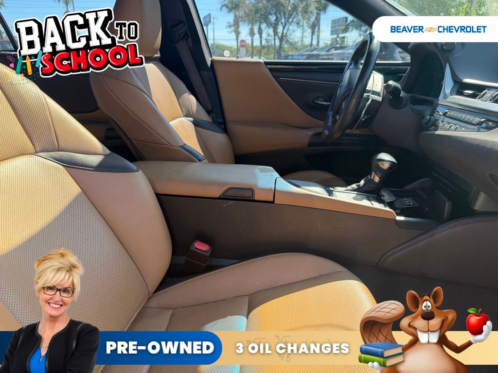 Used 2019 Lexus ES Sedan