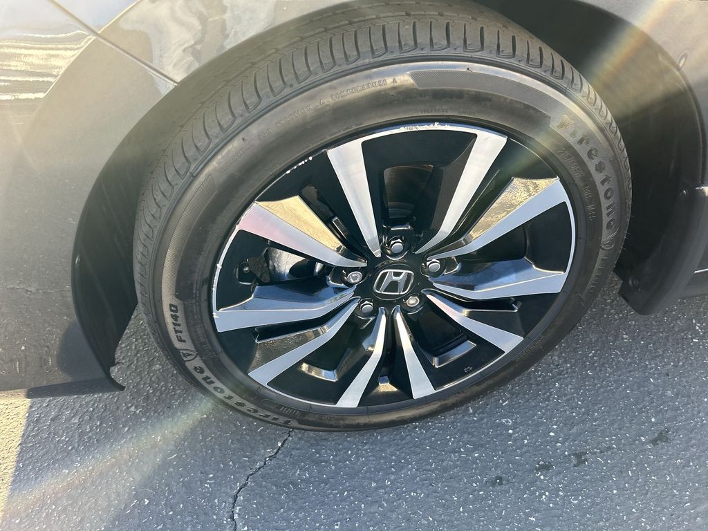 Thumbnail: 2024 Honda Civic - 10