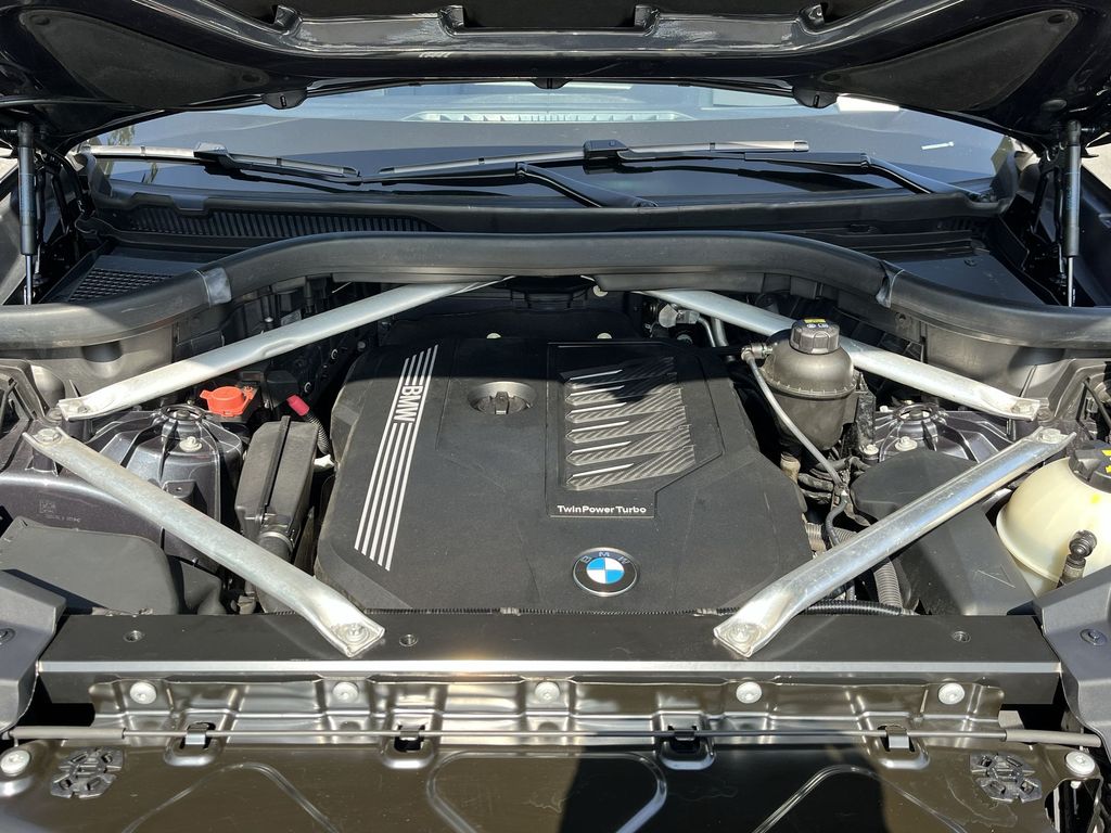 Thumbnail: 2020 BMW X5 - 27