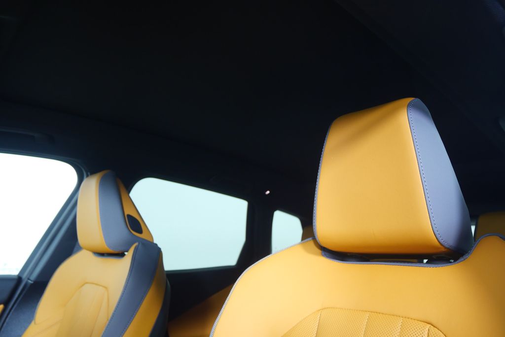 Thumbnail: 2026 BMW X3 - 12