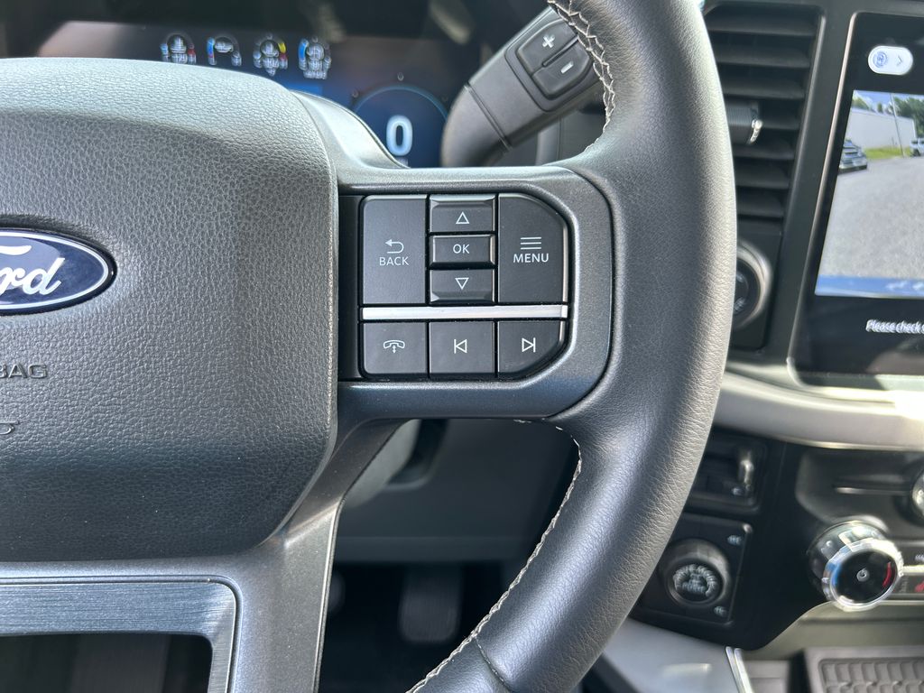 2024 Oxford White Ford F-150 XLT 4X4 Truck