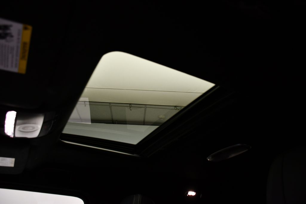 Thumbnail: 2026 Mercedes-Benz G-Class - 18