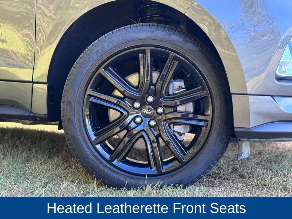2022 Ford Edge ST-Line
