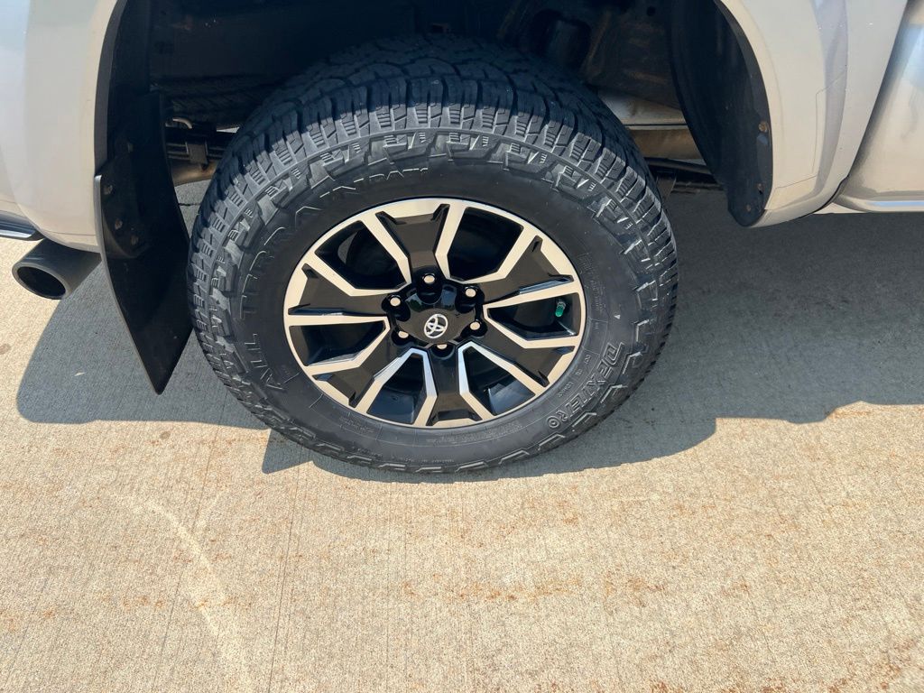 Used 2020 Toyota Tacoma Truck