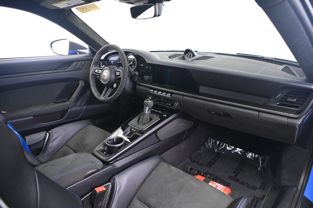 2022 Porsche 911 GT3 26