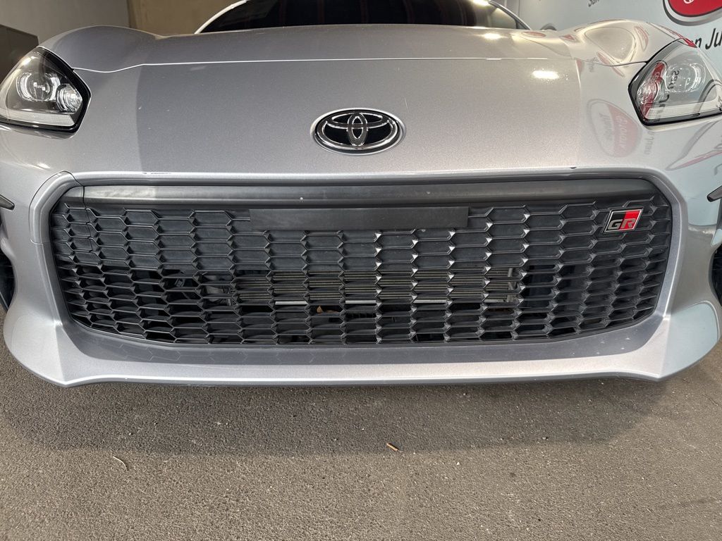 Thumbnail: 2023 Toyota GR86 - 13