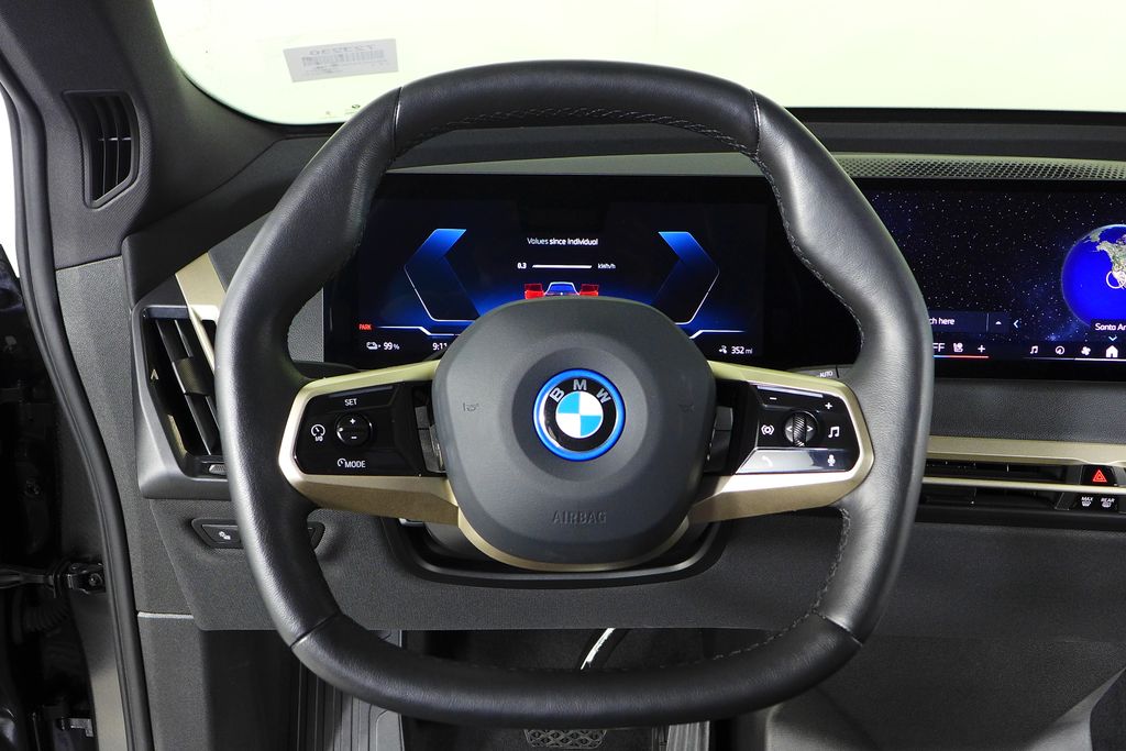 Thumbnail: 2024 BMW iX - 26