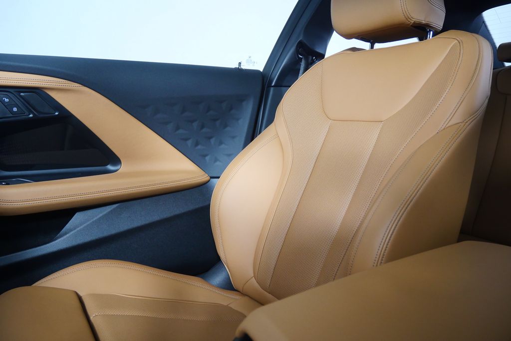 Thumbnail: 2024 BMW 2 Series - 23