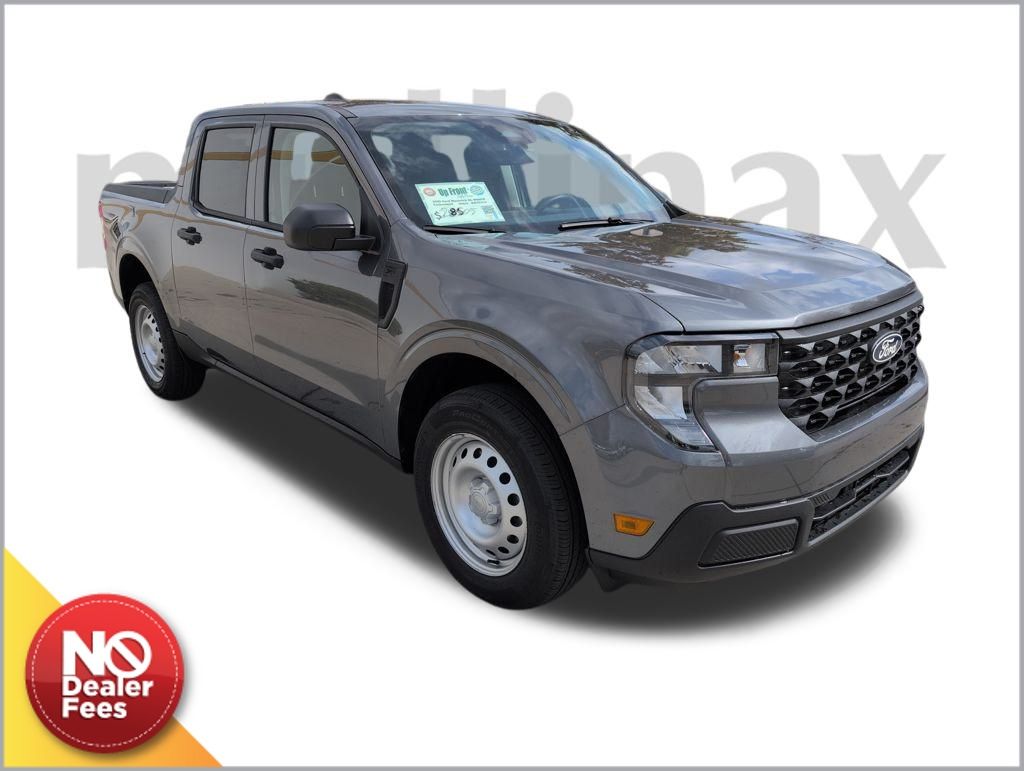 2025 Ford Maverick XL's photo