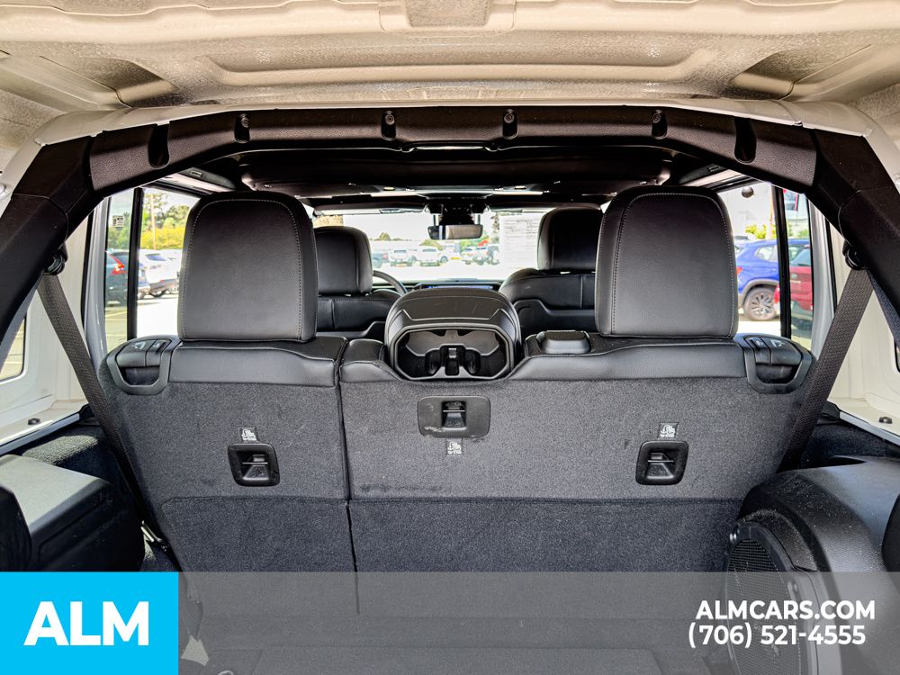 Used 2024 Silver Jeep Sahara image 20