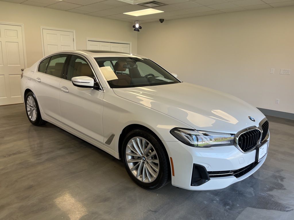 Mineral White Metallic 2023 BMW 5 Series 530i xDrive AWD Sedan All-Wheel Drive 8-Speed Automatic