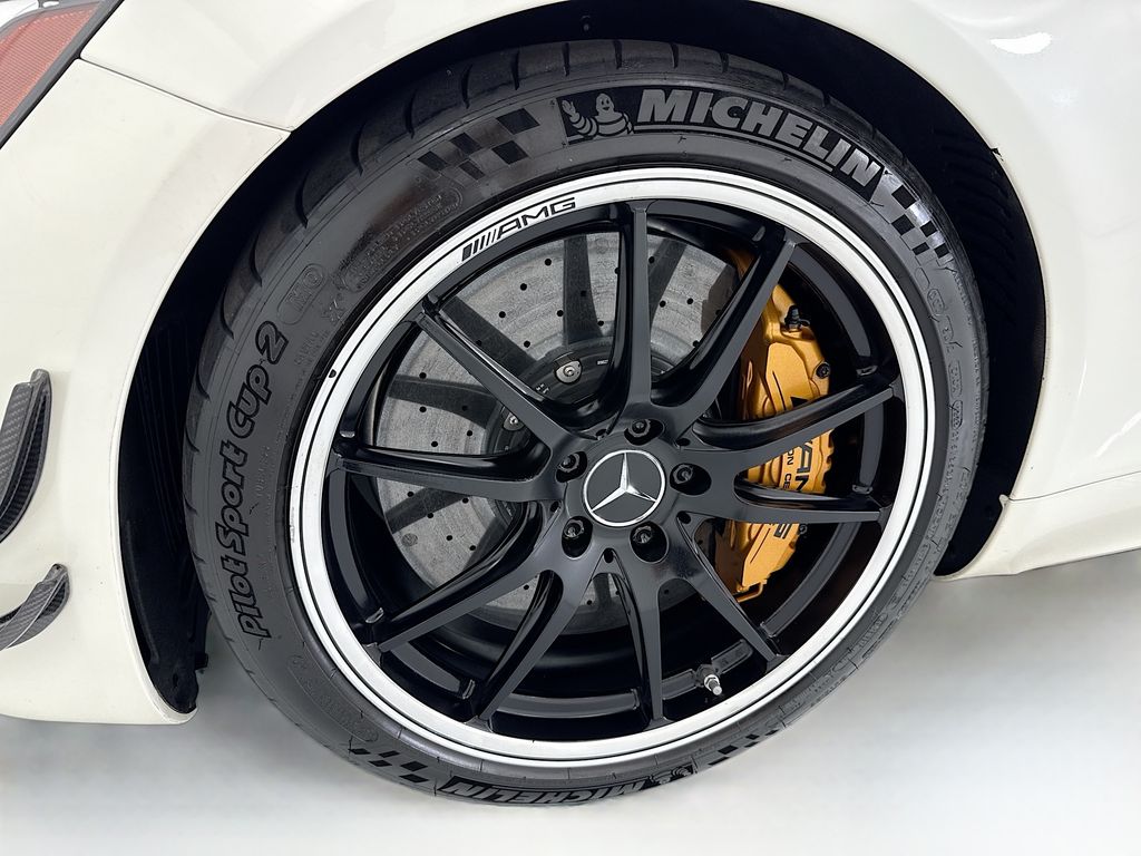 Thumbnail: 2018 Mercedes-Benz AMG GT - 25