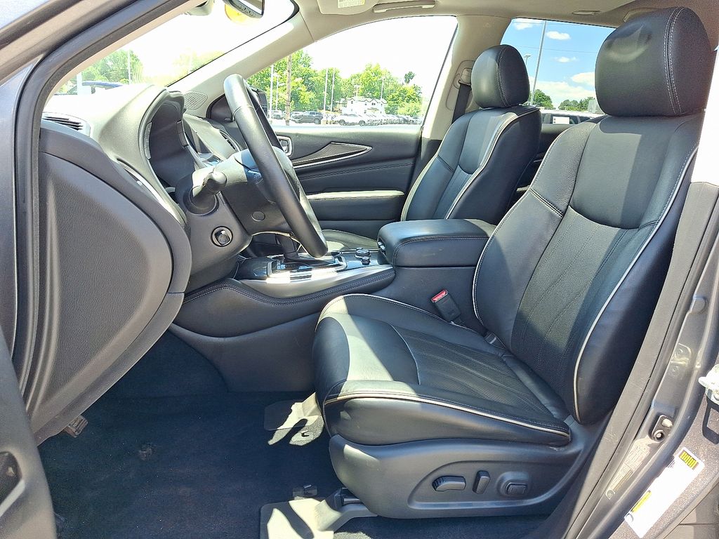 2020 INFINITI QX60 — photo 15