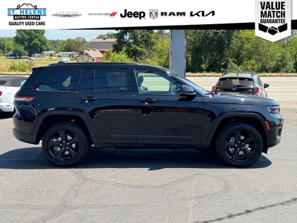 2025 Jeep Grand Cherokee Altitude - Photo 10