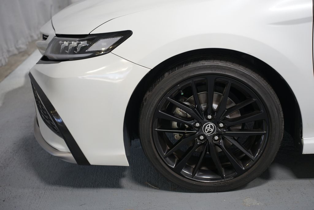 Thumbnail: 2022 Toyota Camry - 5